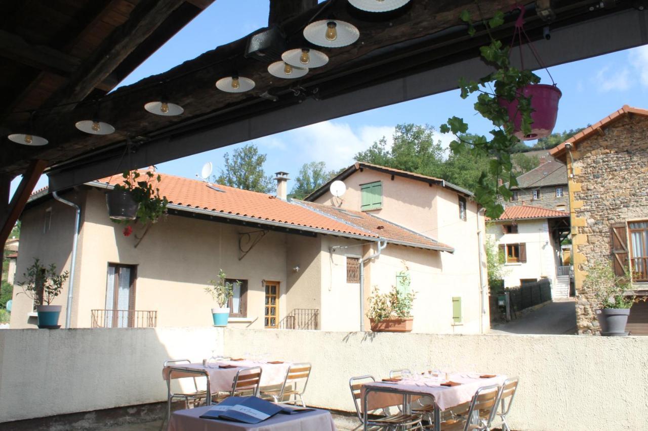 Hotel Restaurant Le Saint Clement Екстер'єр фото