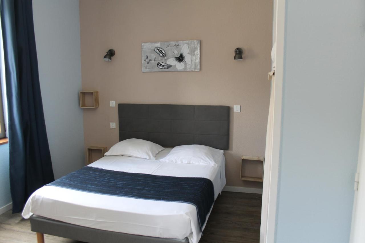 Hotel Restaurant Le Saint Clement Екстер'єр фото